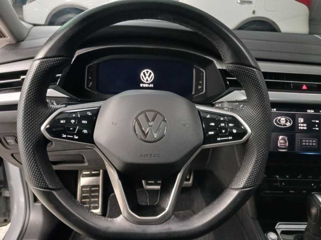 Volkswagen Arteon - Vista 11