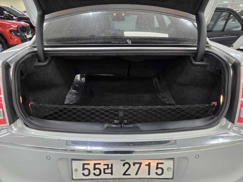 Chrysler 300C - Vista 6