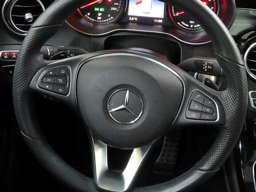 Mercedes Benz GLC Class - Vista 11