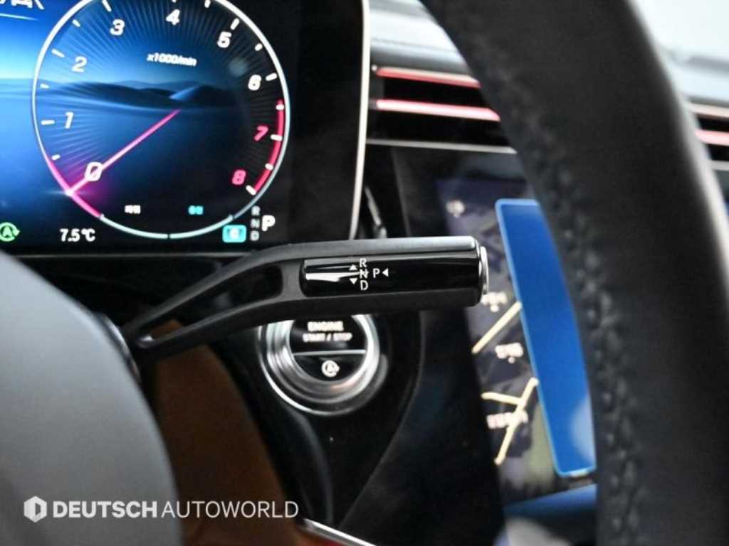 Mercedes Benz E class - Vista 9