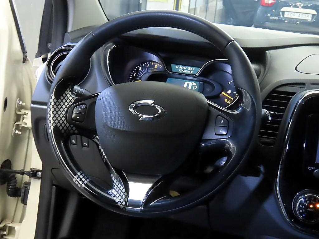 SAMSUNG QM3 - Vista 8