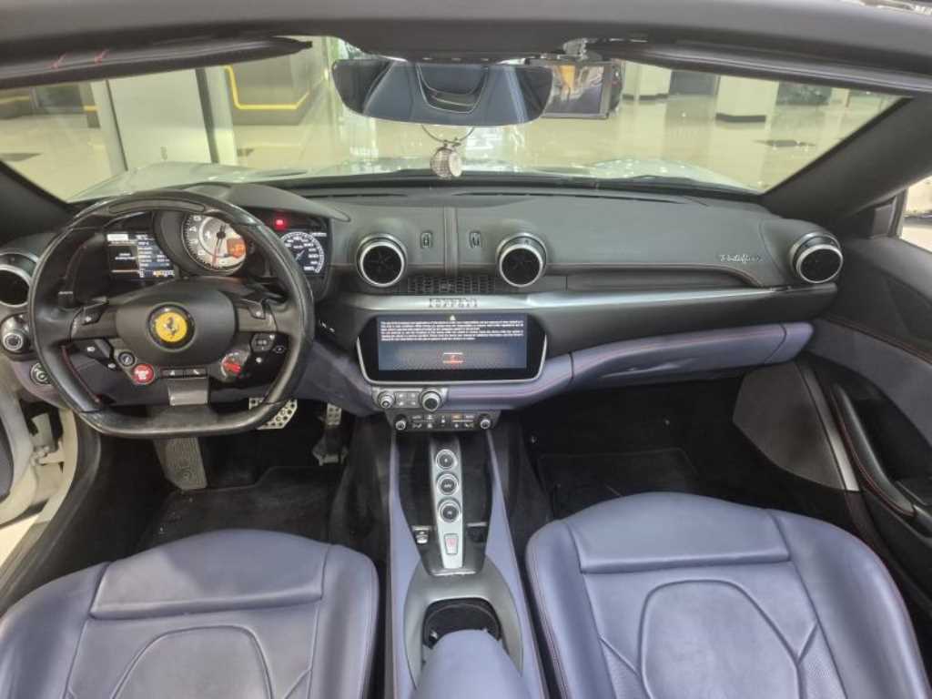 Ferrari Portofino - Vista 7