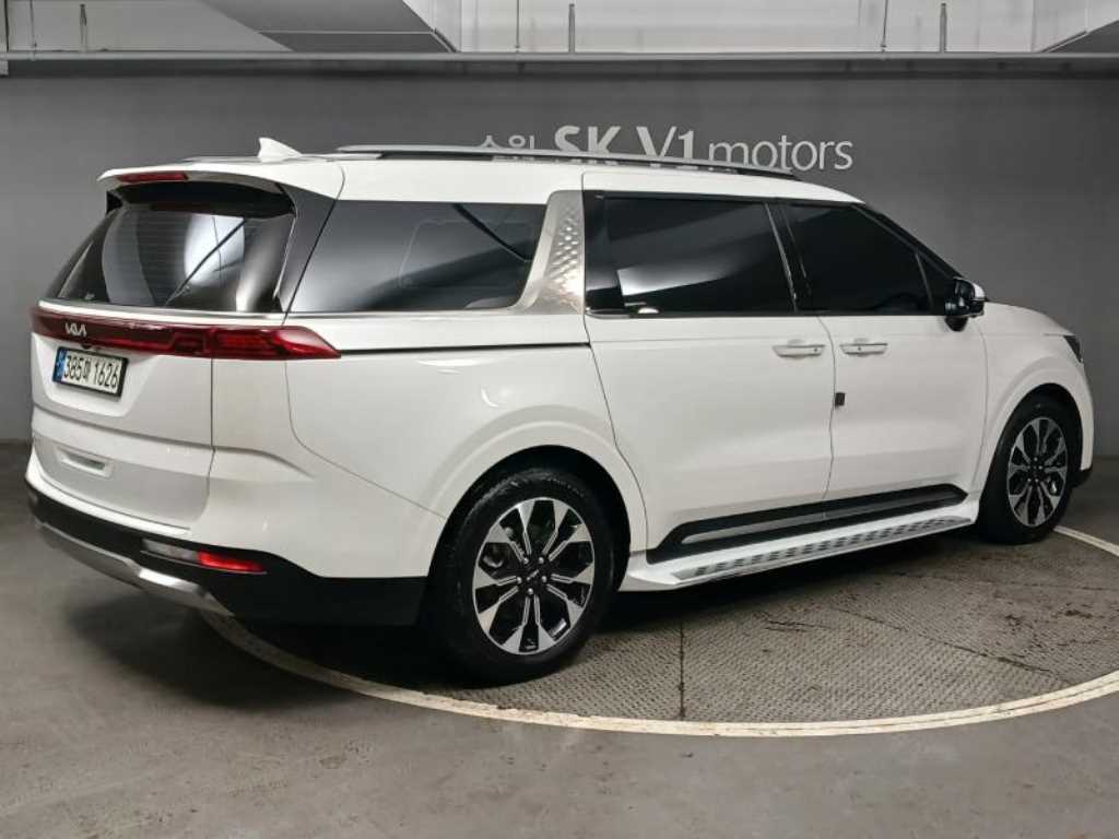 KIA Carnival - Vista 4