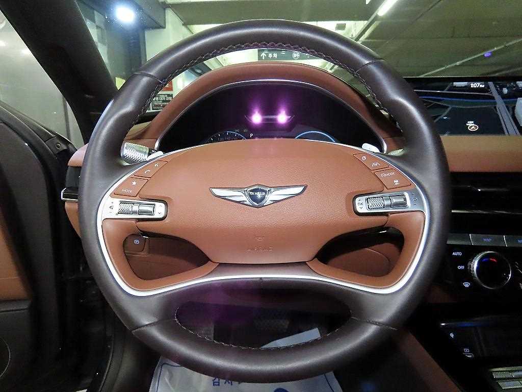 Genesis G80 - Vista 8