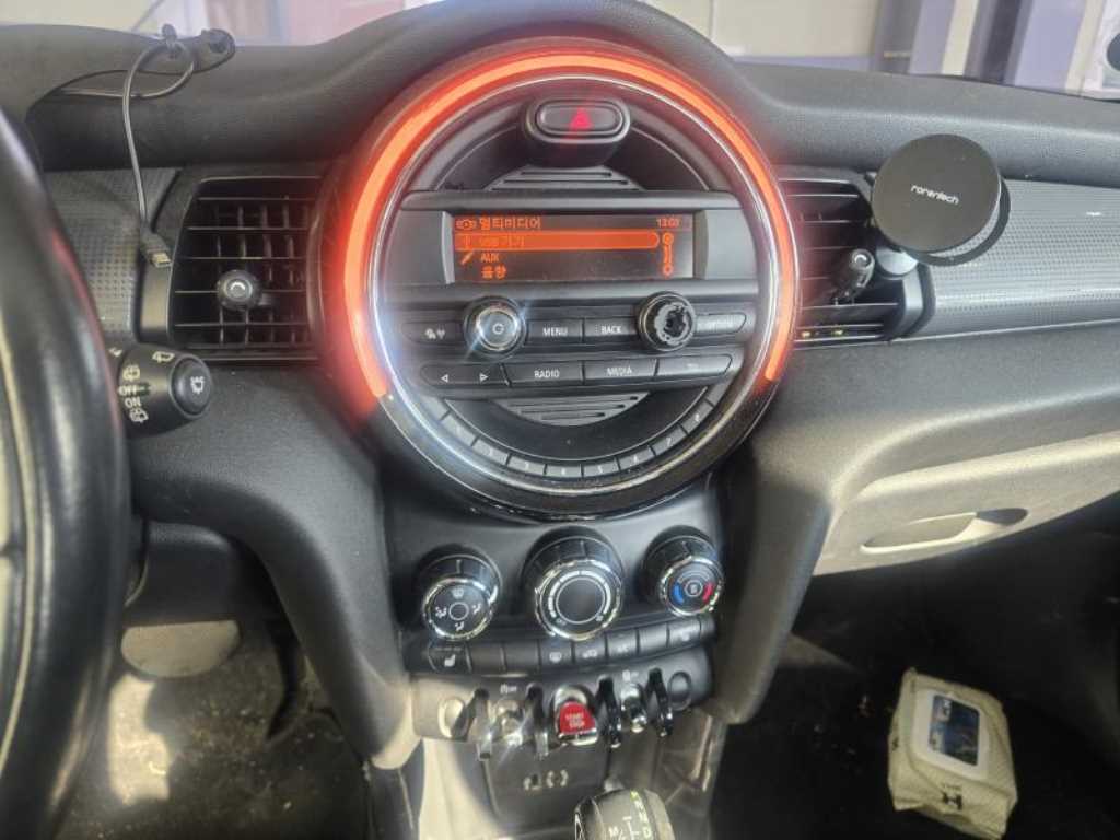 Mini Cooper - Vista 5