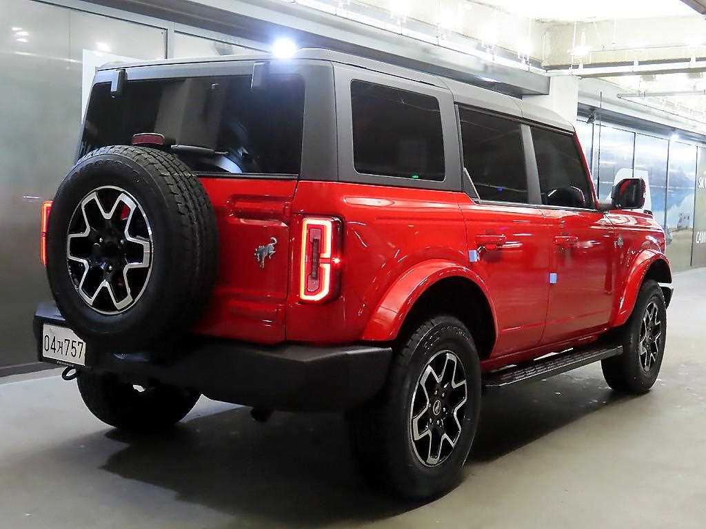 Ford Bronco - Vista 4