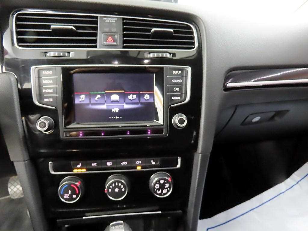 Volkswagen Golf 2015 Gris - Importación desde Corea - HF Imports Iquique - Foto 13