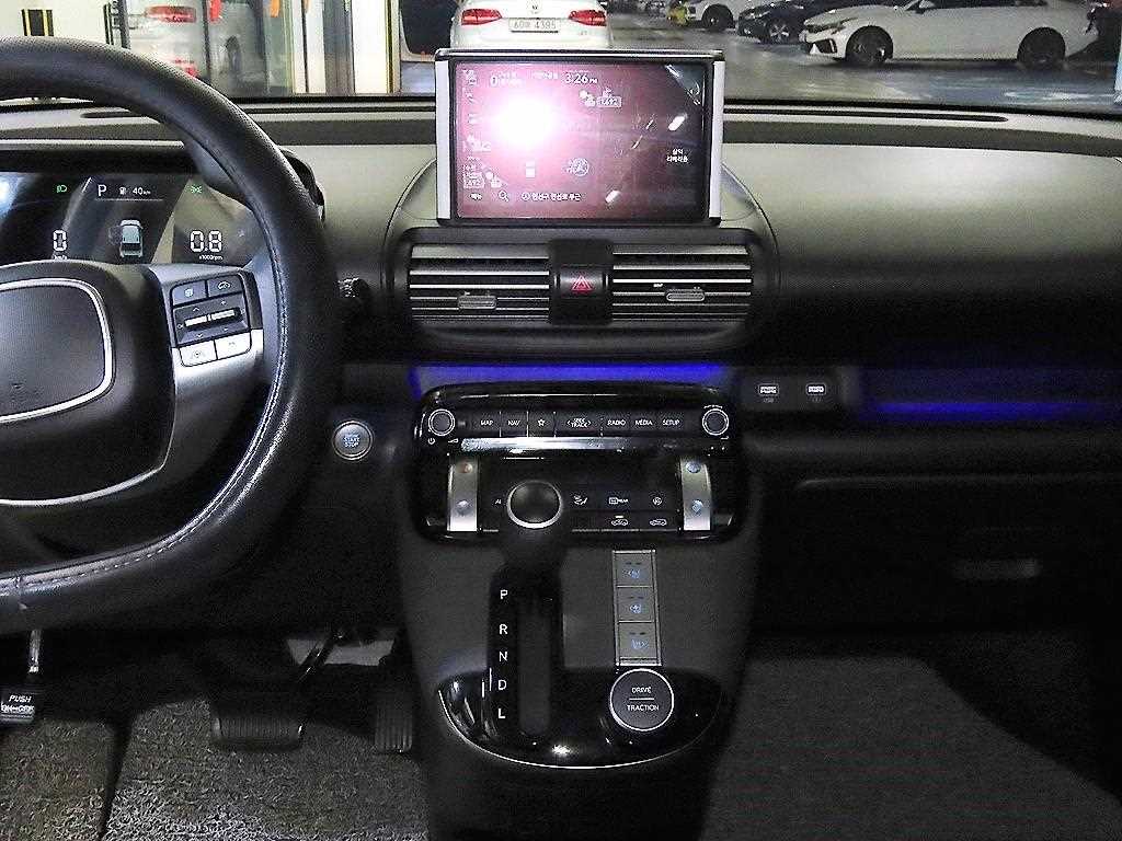 HYUNDAI Casper - Vista 11