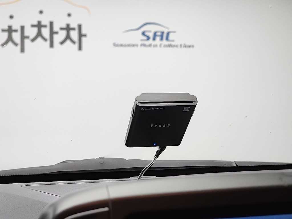 HYUNDAI Kona 2018 Gris - Importación desde Corea - HF Imports Iquique - Foto 16