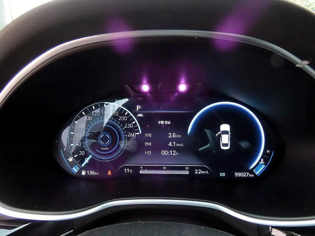 Genesis G80 - Vista 9