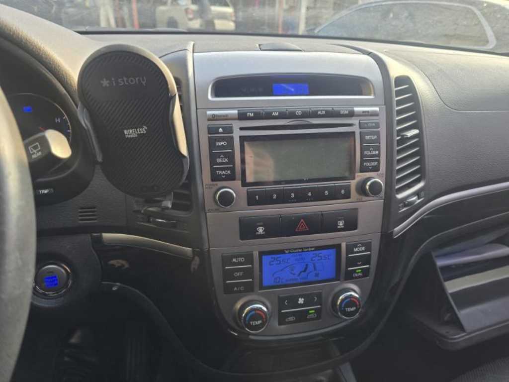 HYUNDAI Santa Fe - Vista 5