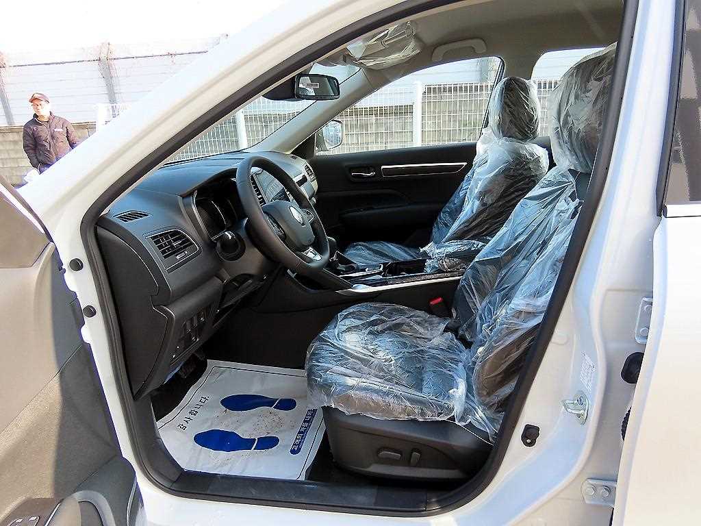 SAMSUNG QM6 - Vista 5