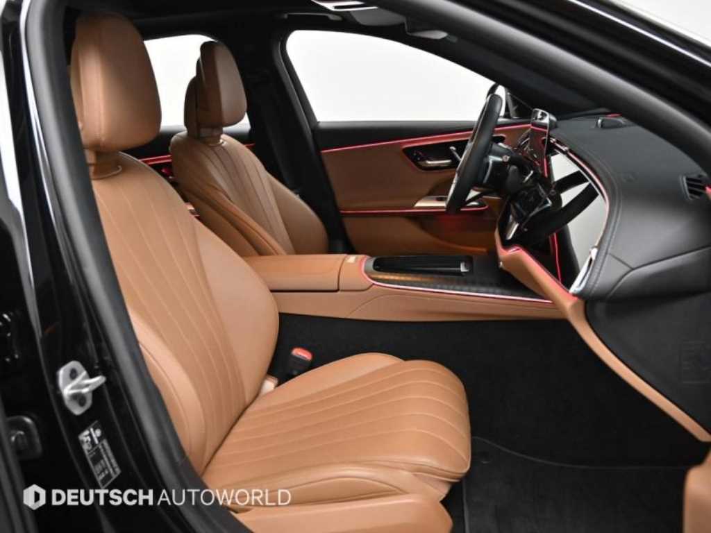 Mercedes Benz E class - Vista 10