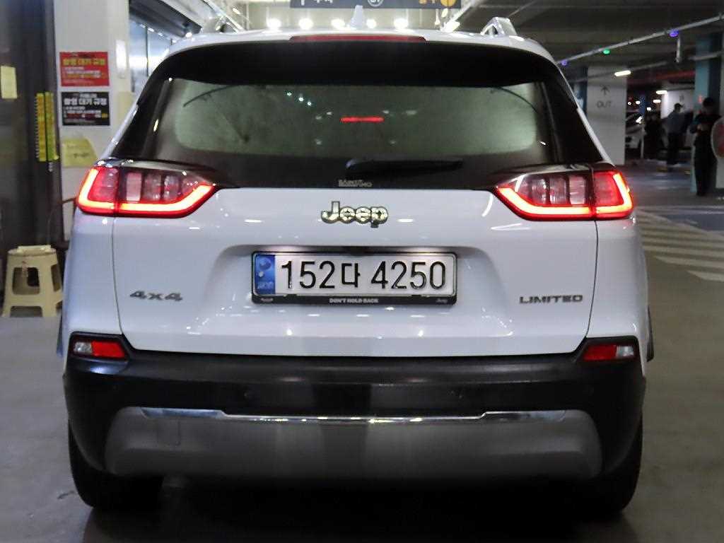 Jeep Cherokee - Vista 5