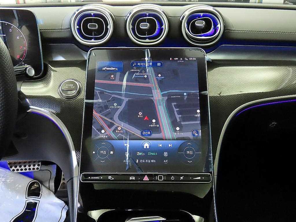 Mercedes Benz C Class - Vista 11