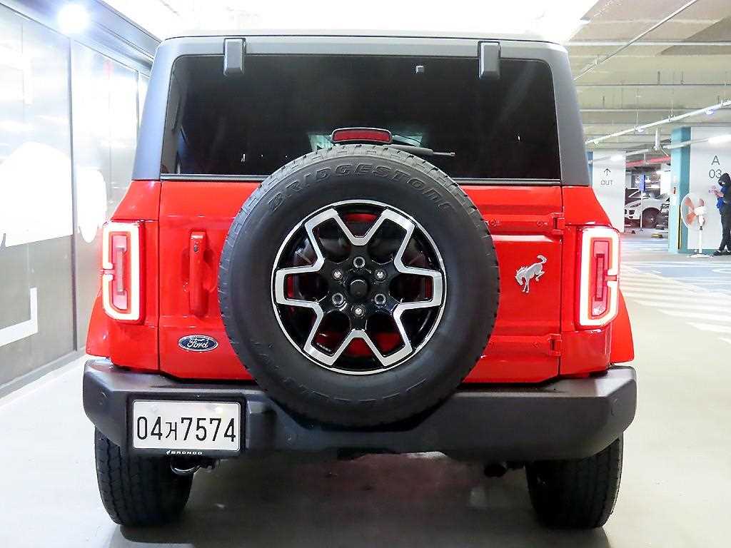 Ford Bronco - Vista 5