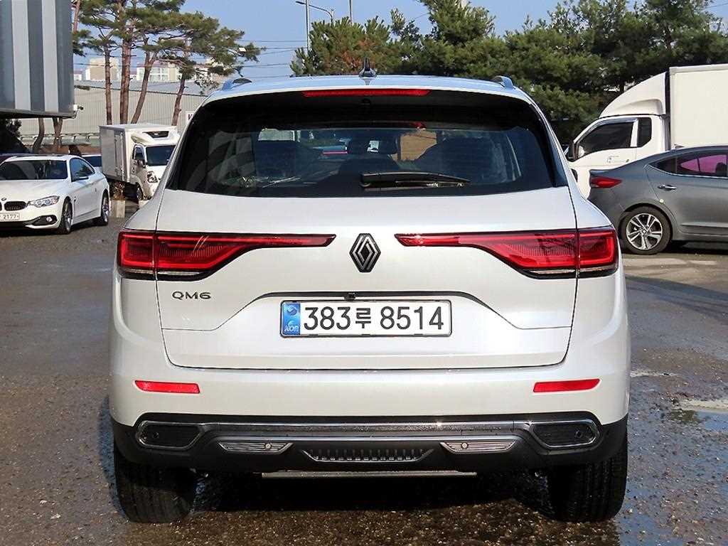 SAMSUNG QM6 - Vista 4