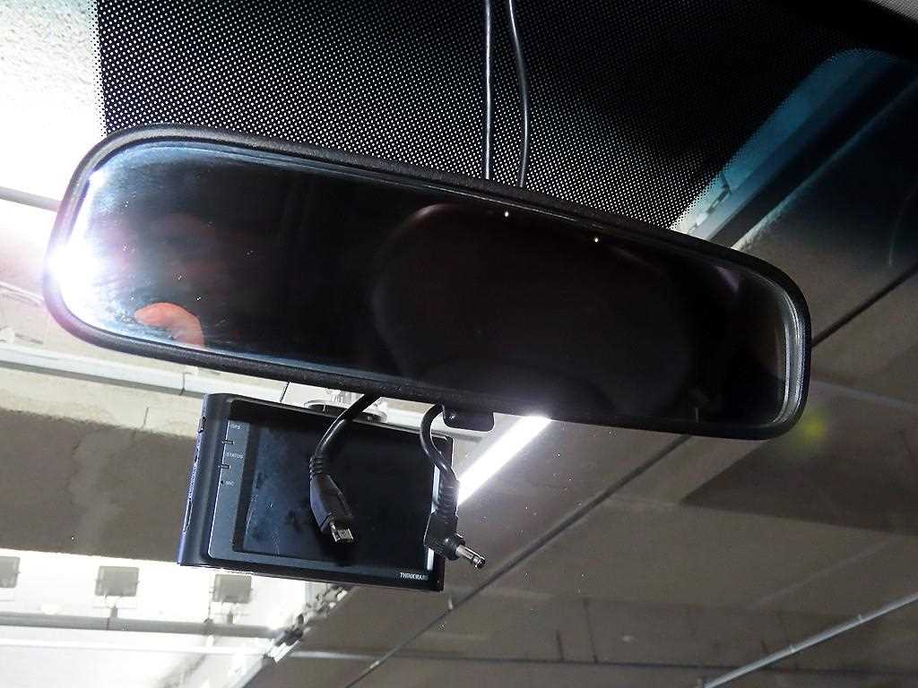 KIA Carens 2015 Gris - Importación desde Corea - HF Imports Iquique - Foto 17