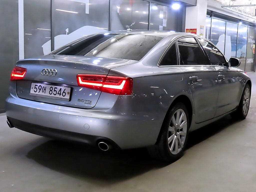 Audi A6 - Vista 4