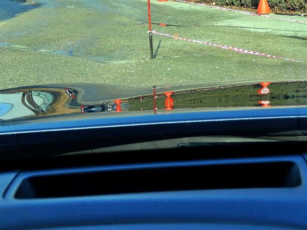 Genesis G80 - Vista 10