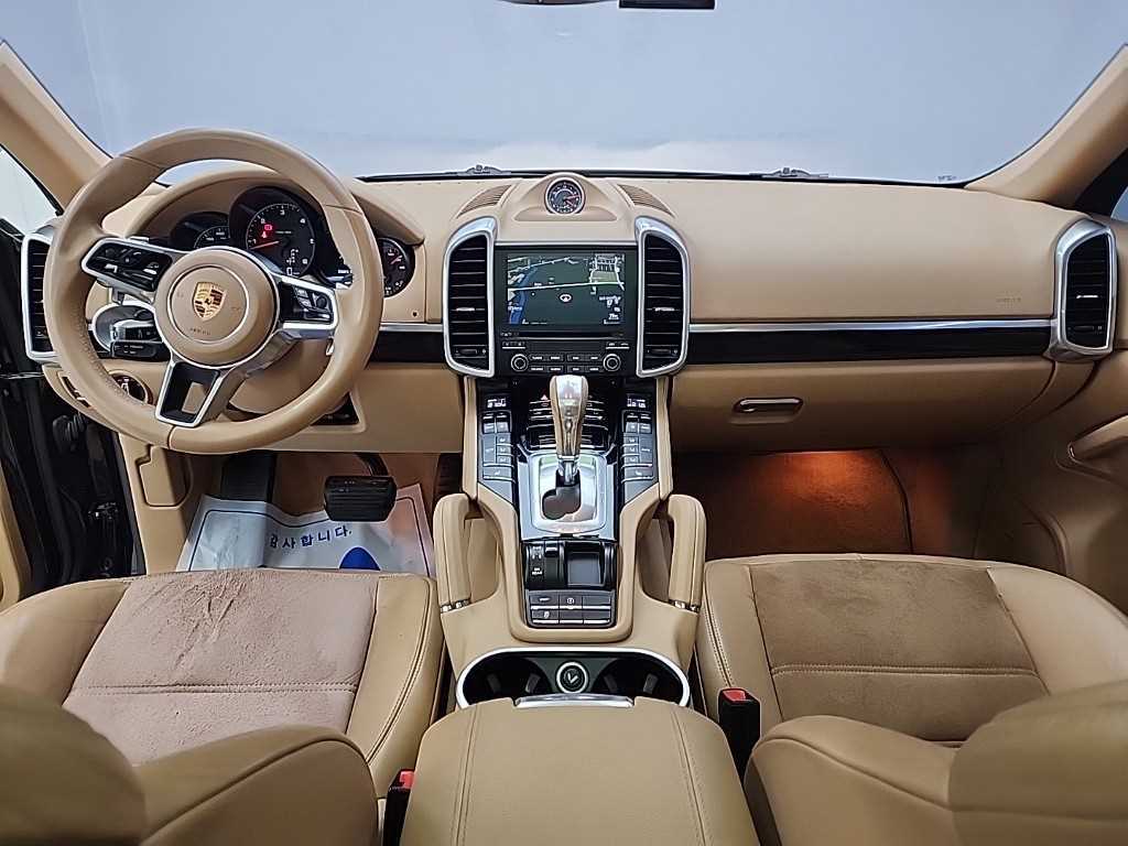 Porsche Cayenne - Vista 7