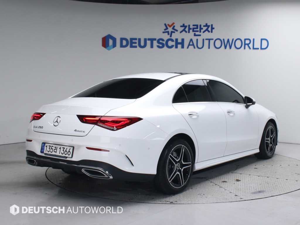 Mercedes Benz CLA Class - Vista 2