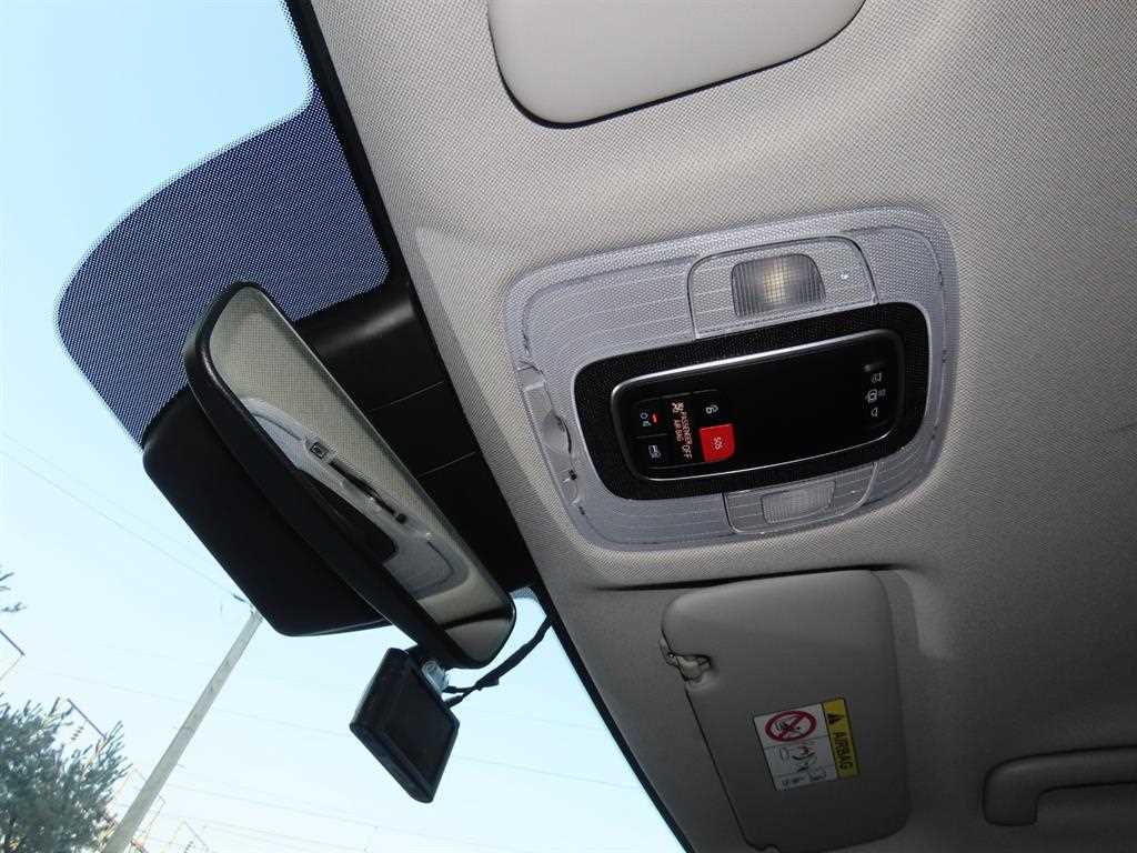 HYUNDAI Avante 2022 Blanco - Importación desde Corea - HF Imports Iquique - Foto 16