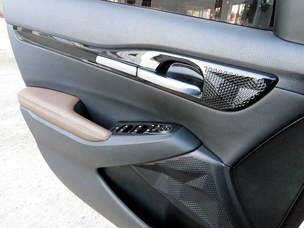 KIA Seltos - Vista 12