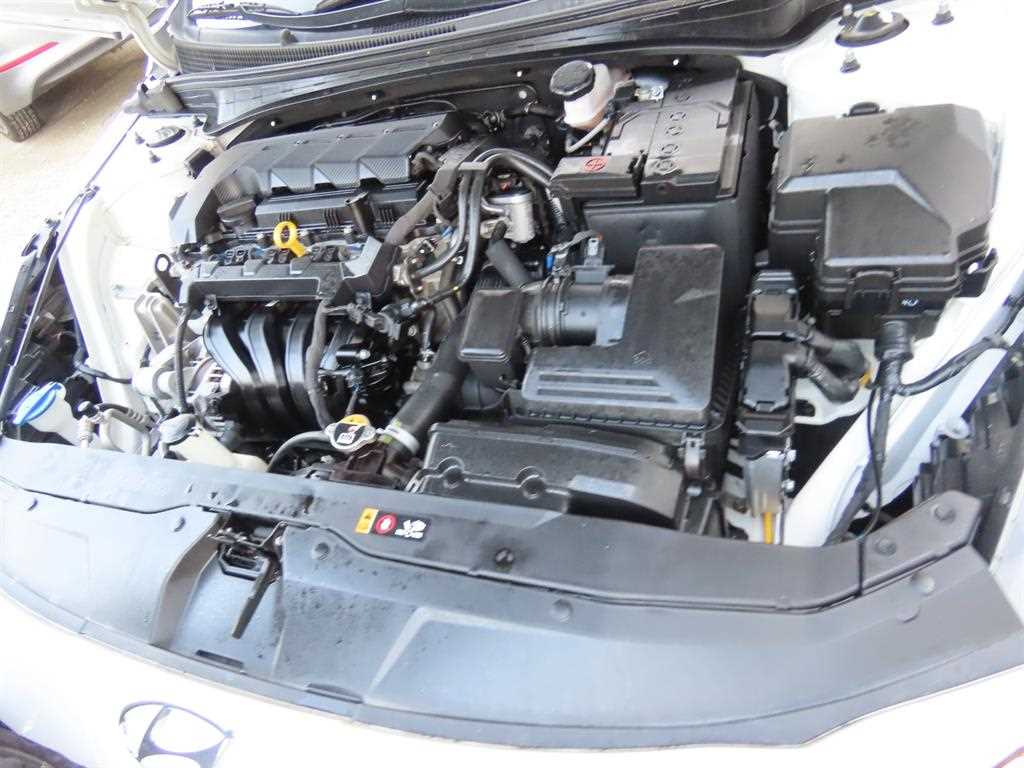 HYUNDAI Avante 2022 Blanco - Importación desde Corea - HF Imports Iquique - Foto 17