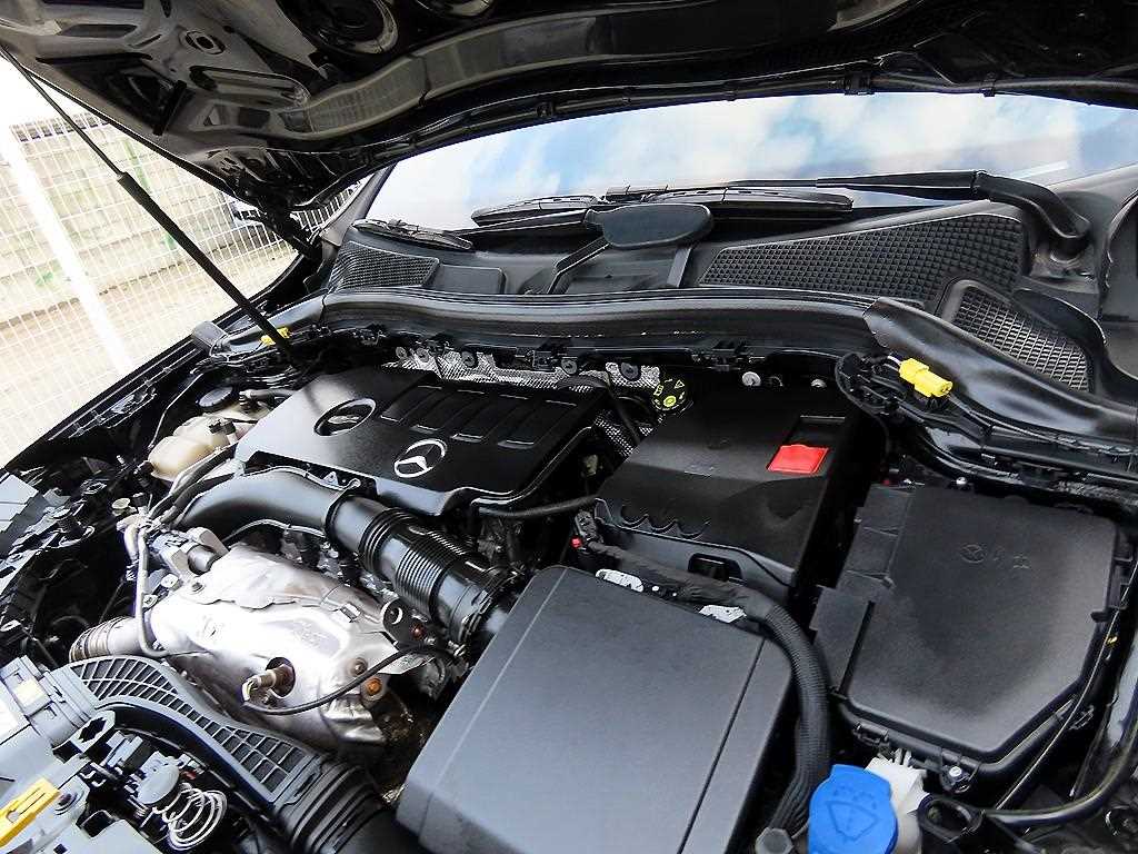 Mercedes Benz GLA Class 2021 Negro - Importación desde Corea - HF Imports Iquique - Foto 19