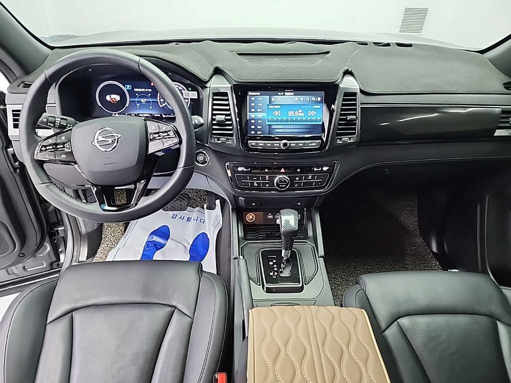 Ssangyong Rexton - Vista 7
