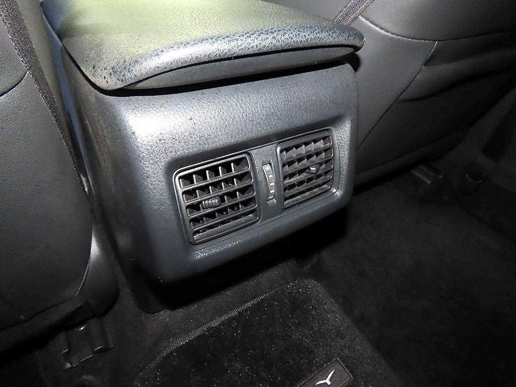 Toyota Camry 2023 Plateado - Importación desde Corea - HF Imports Iquique - Foto 17