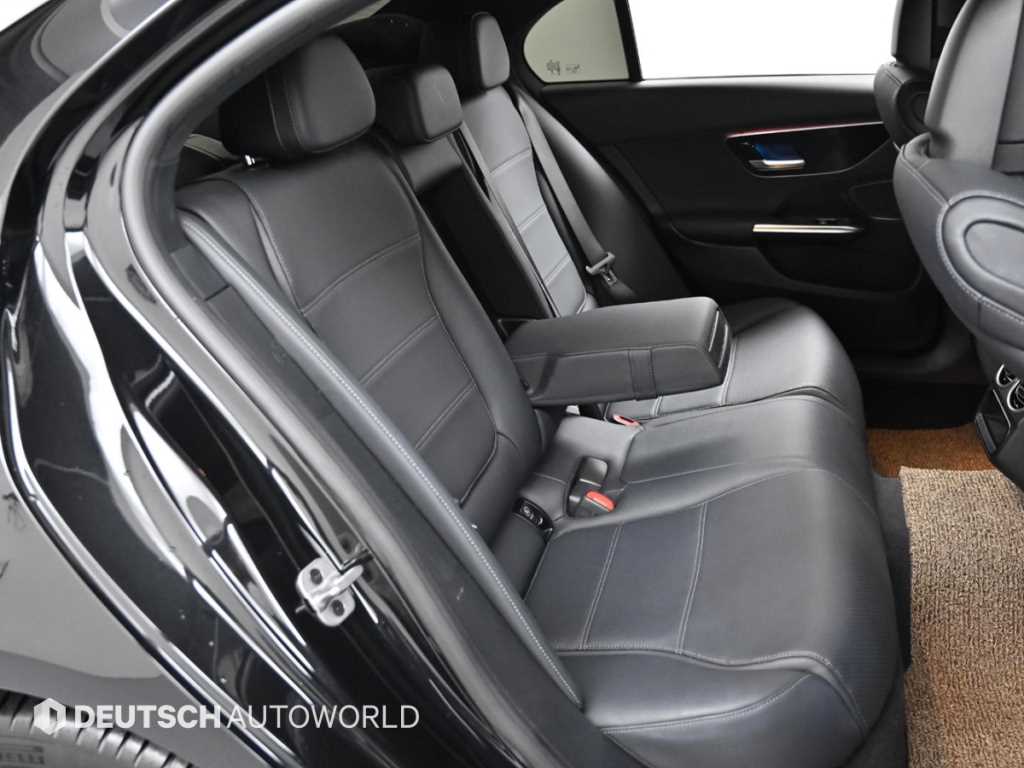 Mercedes Benz C Class - Vista 12