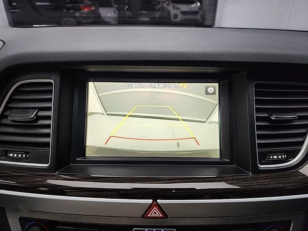 Genesis G80 2018 Negro - Importación desde Corea - HF Imports Iquique - Foto 17