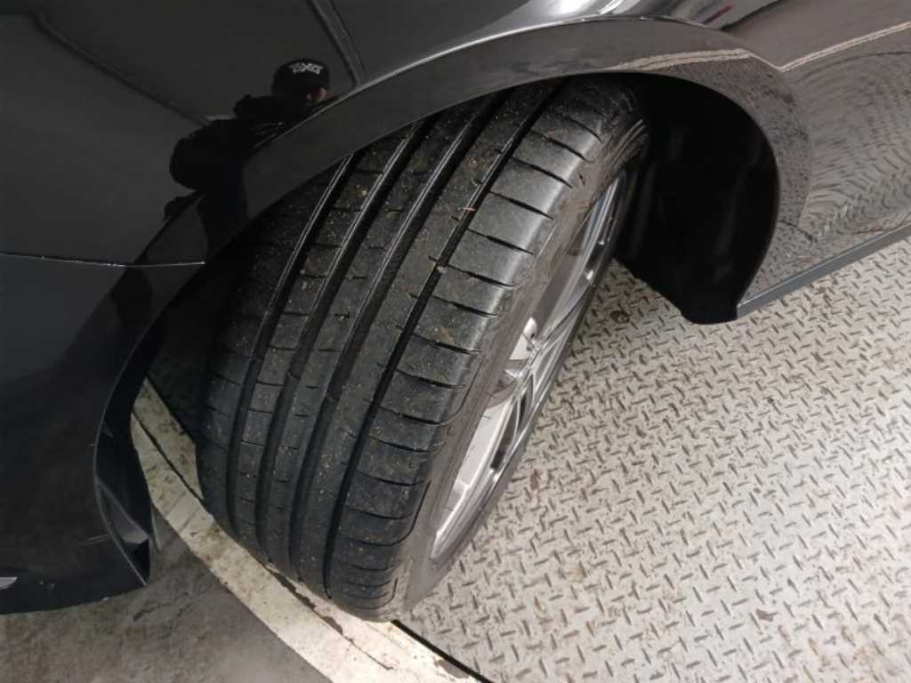 Mercedes Benz E class 2023 Negro - Importación desde Corea - HF Imports Iquique - Foto 20