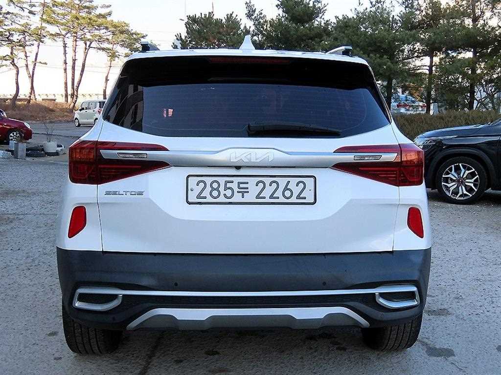 KIA Seltos - Vista 4