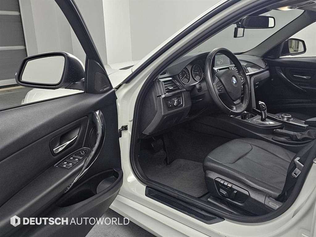 BMW 3 series - Vista 11