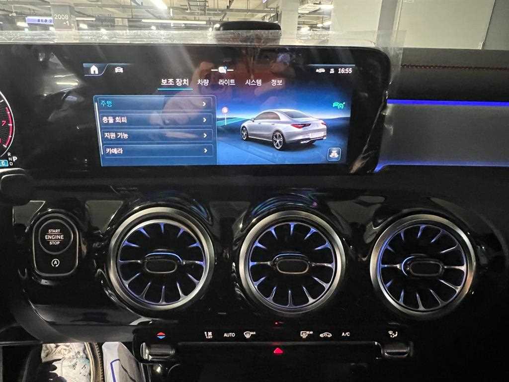 Mercedes Benz CLA Class - Vista 10