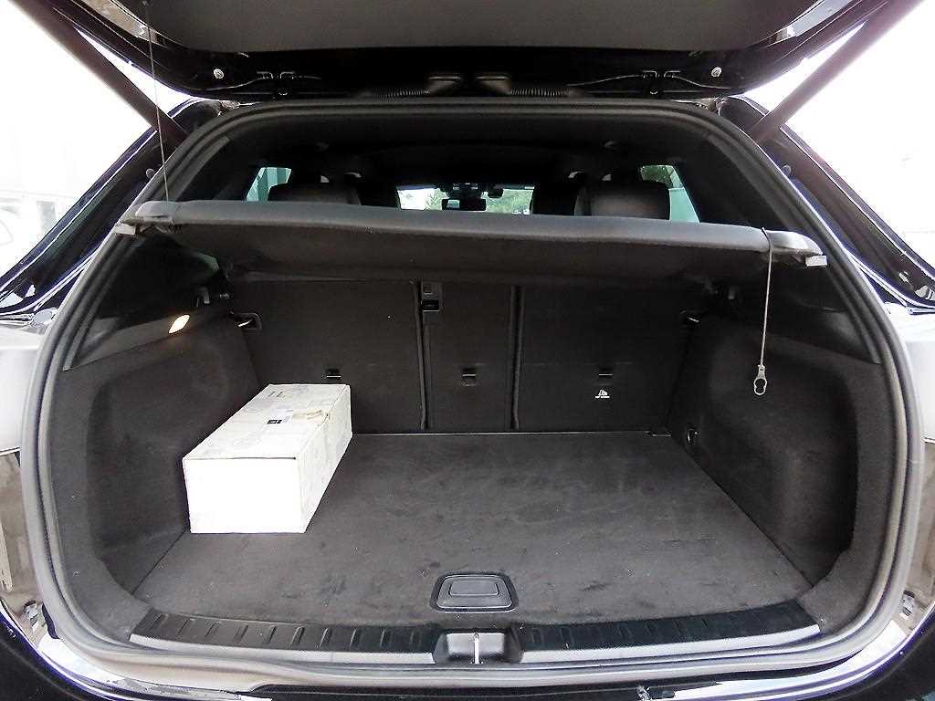 Mercedes Benz GLA Class 2021 Negro - Importación desde Corea - HF Imports Iquique - Foto 17