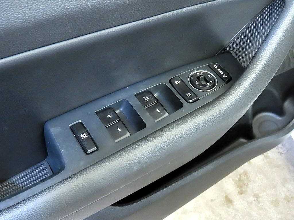 HYUNDAI Sonata 2018 Blanco - Importación desde Corea - HF Imports Iquique - Foto 13