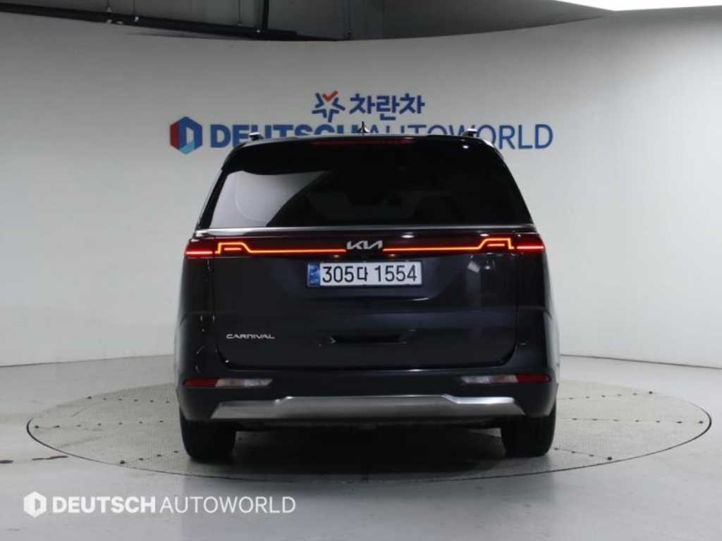 KIA Carnival - Vista 4