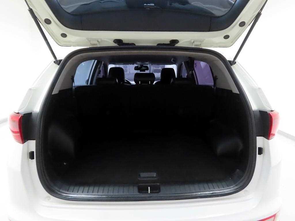 KIA Sportage - Vista 5