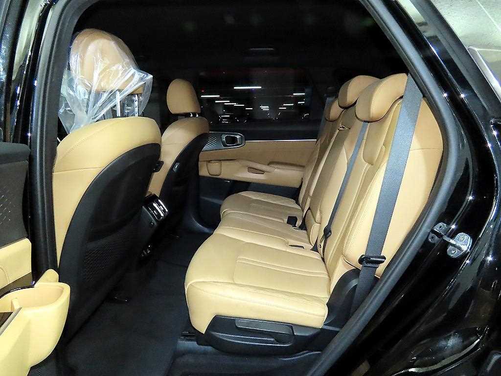 KIA Sorento - Vista 7