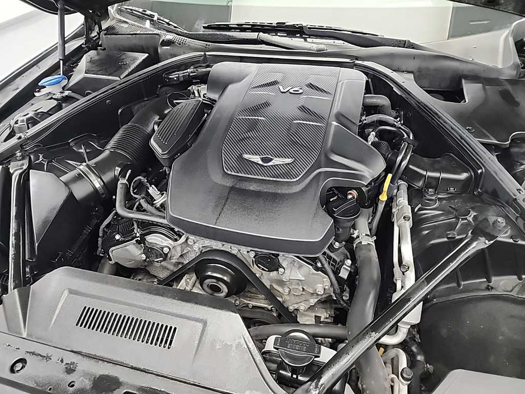 Genesis G80 - Vista 5