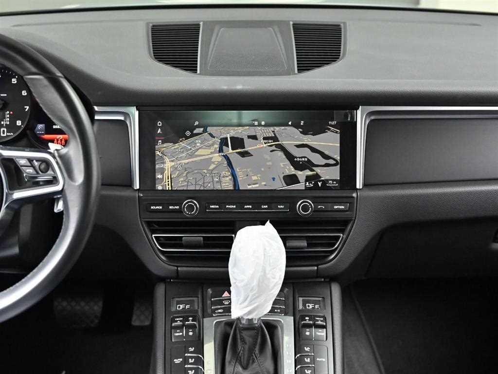 Porsche Macan 2019 Plateado - Importación desde Corea - HF Imports Iquique - Foto 14