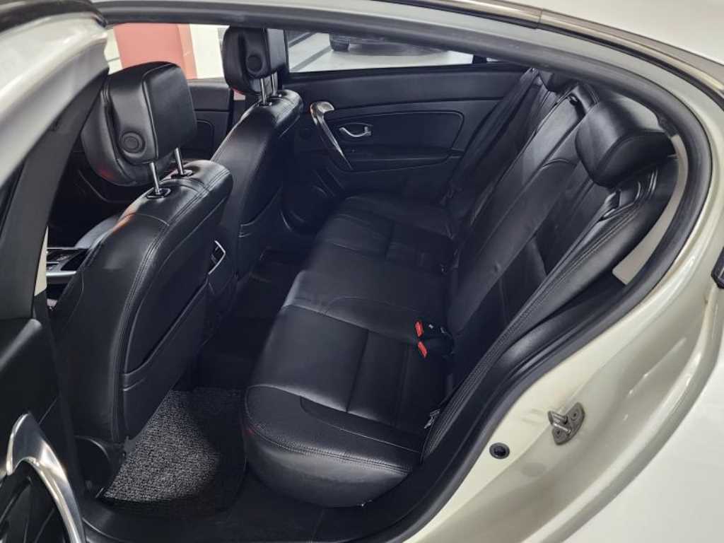 SAMSUNG SM5 2015 Blanco - Importación desde Corea - HF Imports Iquique - Foto 16