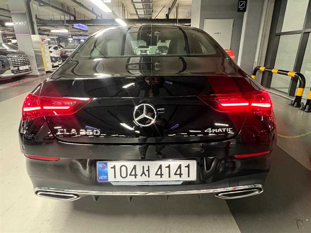 Mercedes Benz CLA Class - Vista 4