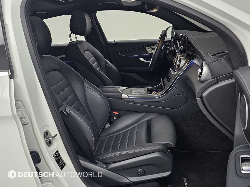 Mercedes Benz GLC Class - Vista 10