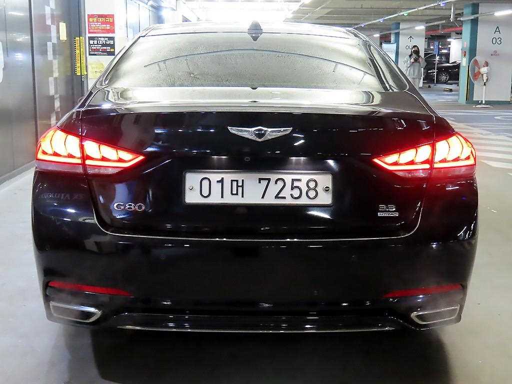 Genesis G80 - Vista 5