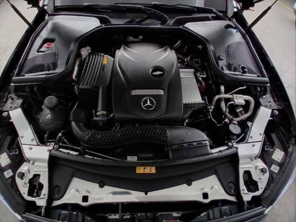 Mercedes Benz E class 2023 Negro - Importación desde Corea - HF Imports Iquique - Foto 19